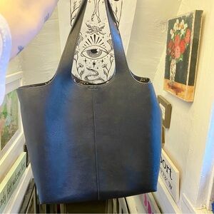 Leather tote never used